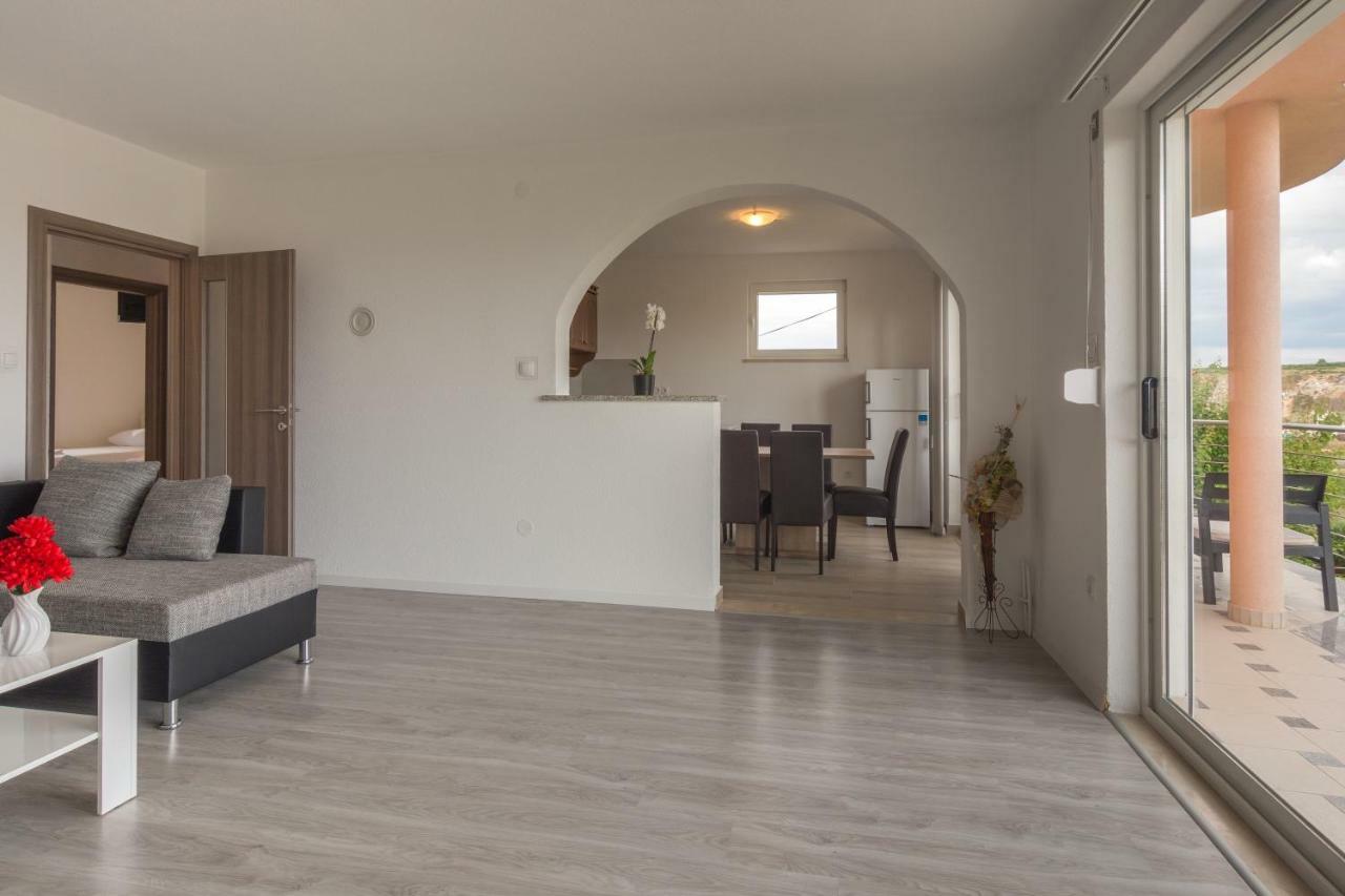 Apartment Kozina ザダル エクステリア 写真