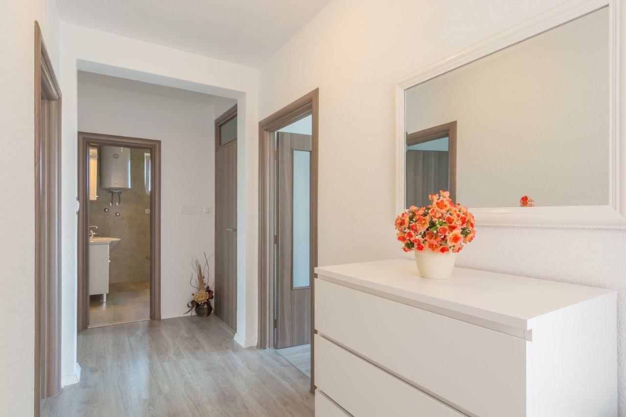 Apartment Kozina ザダル エクステリア 写真